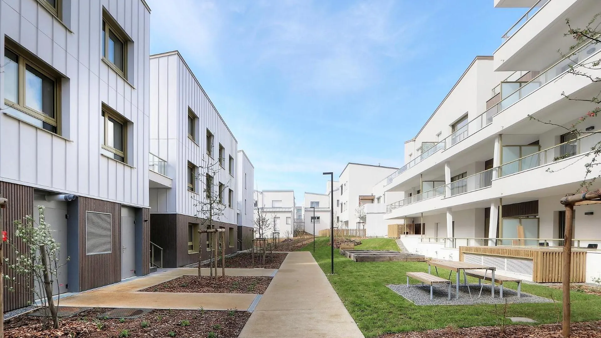 Apartmán Le Silva - Tout Confort Avec Terrasse Et Parking, Metro Via Silva Cesson-Sévigné